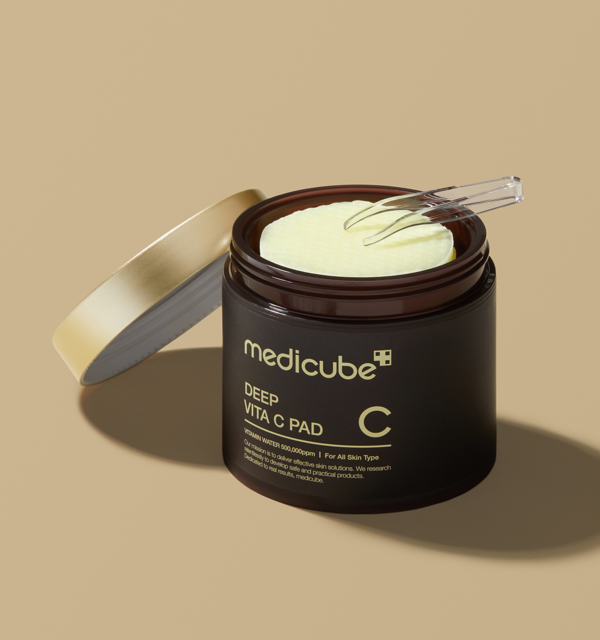 Medicube Deep Vita C Pad UAE