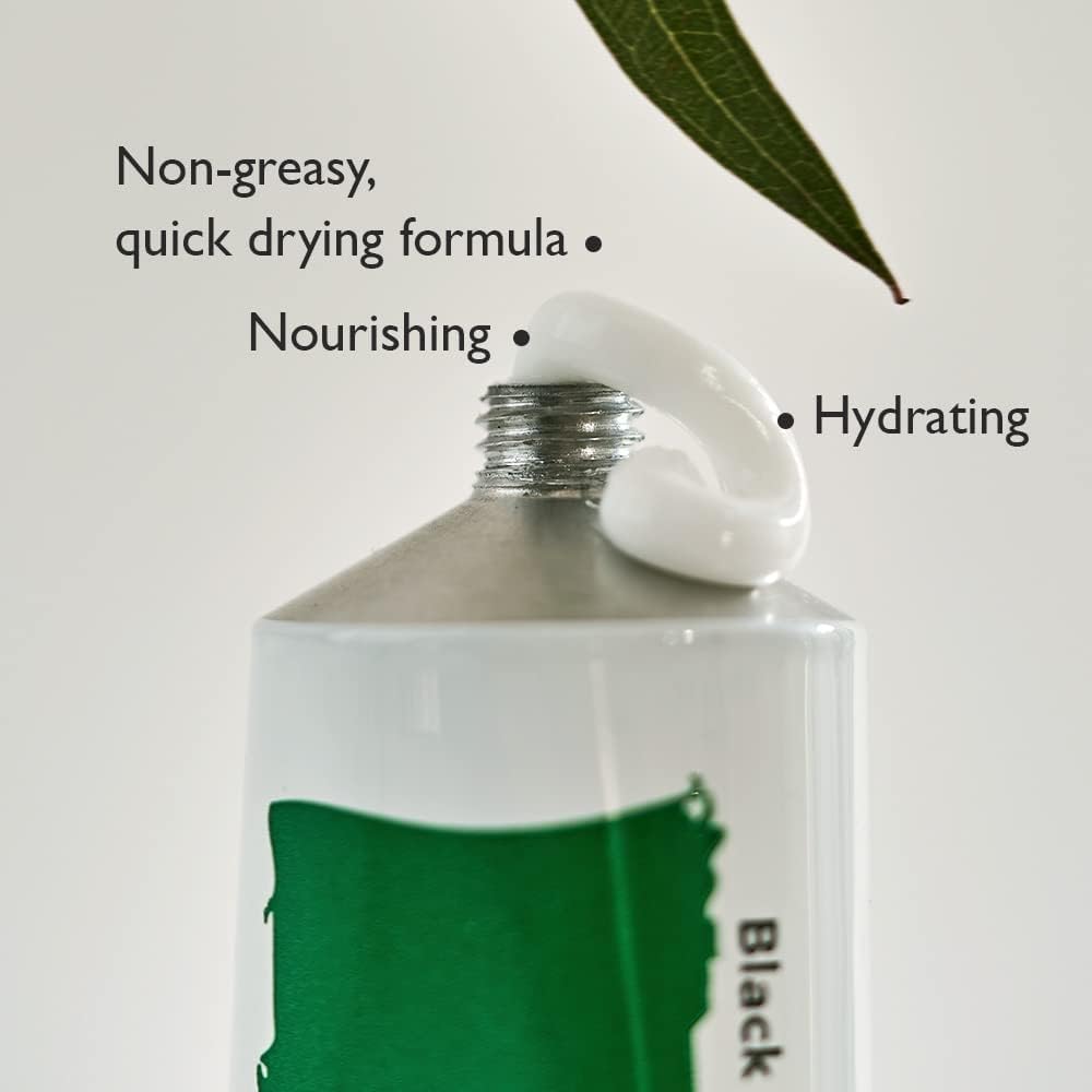 Haruharu Wonder Black Bamboo Nourishing Calming Hand & Nail Cream (100ml)