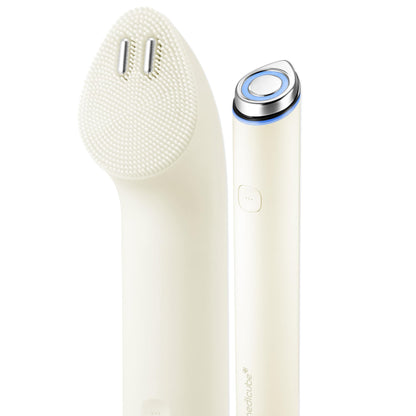 MEDICUBE All-in-One Skin Booster Device & Skincare Set