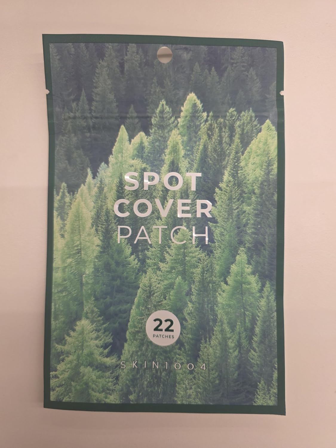 SKIN1004 Tea-Trica Spot Cover Patch (22 Patches) 🌿✨